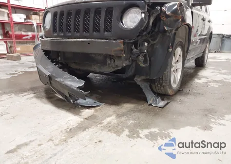 2014 Jeep Patriot Limited из США, поврежденный, VIN 1C4NJRCB8ED880546